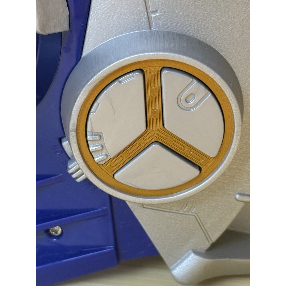Transformer Optimus Prime Talking & Voice Changing Mask Helmet 2006 Hasbro WORKS - Picture 9 of 10